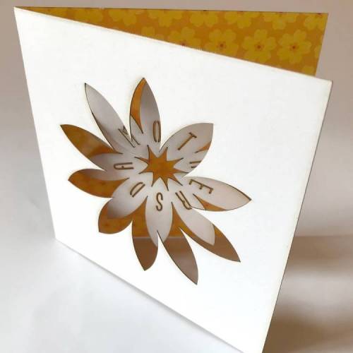 Mother's Day Daisy Spiral